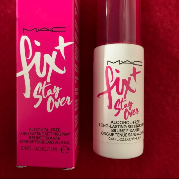 MAC Fix + Stay Over Setting Spray Travel Size Bottle - Picture 2 of 8